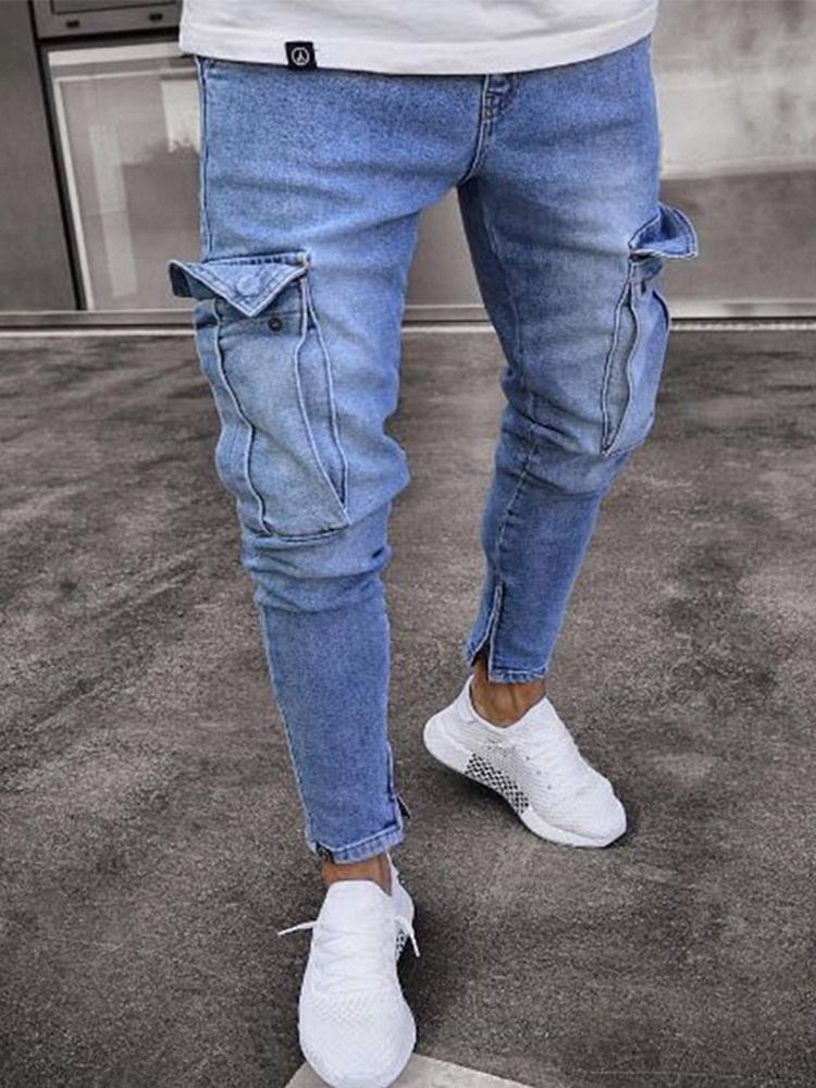 Jeans Med Dragkedja I En Vanlig Ficka Med Mitten Av Midjan