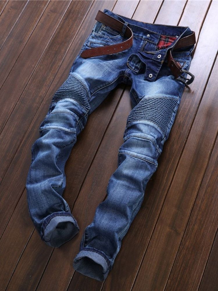 Rak Veckade Europeiska Herrjeans Med Mitten Av Midjan