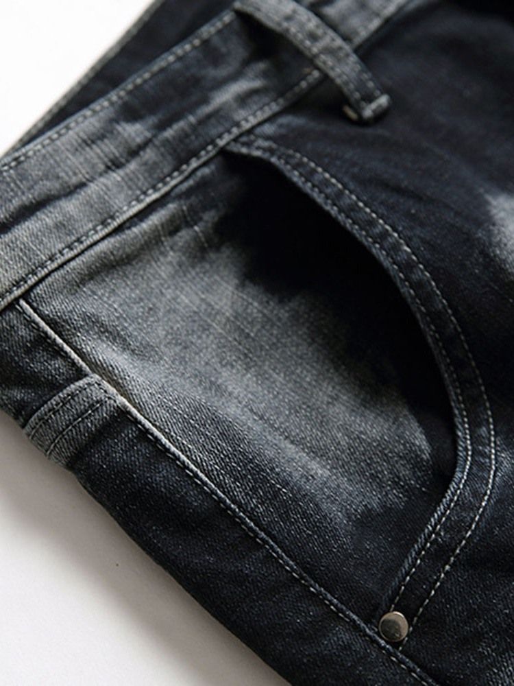 Slitna Jeans Med Rak Dragkedja I Mitten Av Midjan