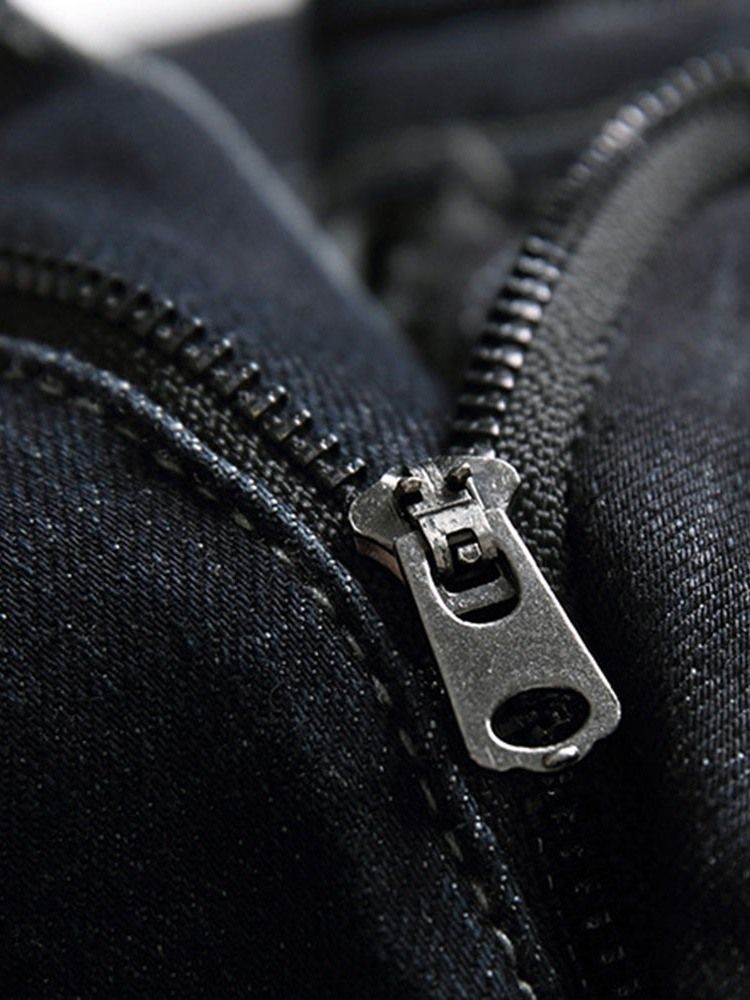 Slitna Jeans Med Rak Dragkedja I Mitten Av Midjan