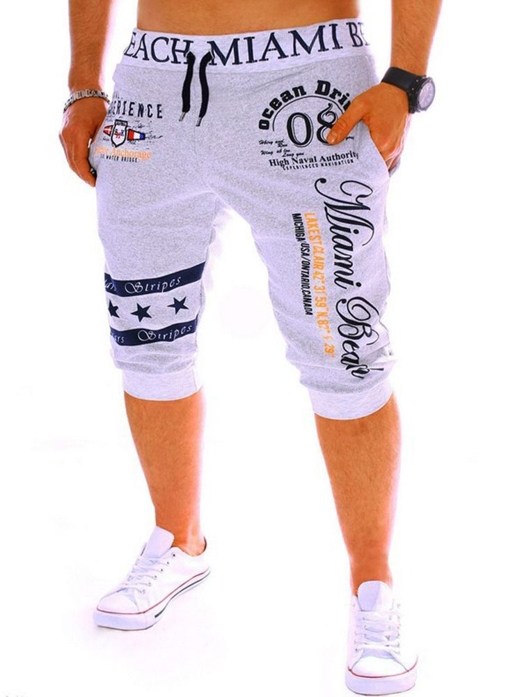 Brev Rakt Tryck Med Mitten Av Midjan Casual Shorts För Män
