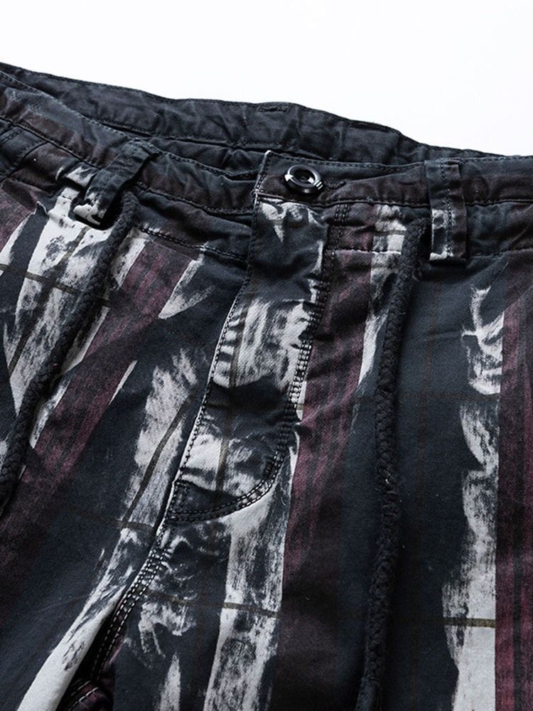 Korta Shorts Med Dragkedja I Mitten Av Midjan Med Rakt Tryck