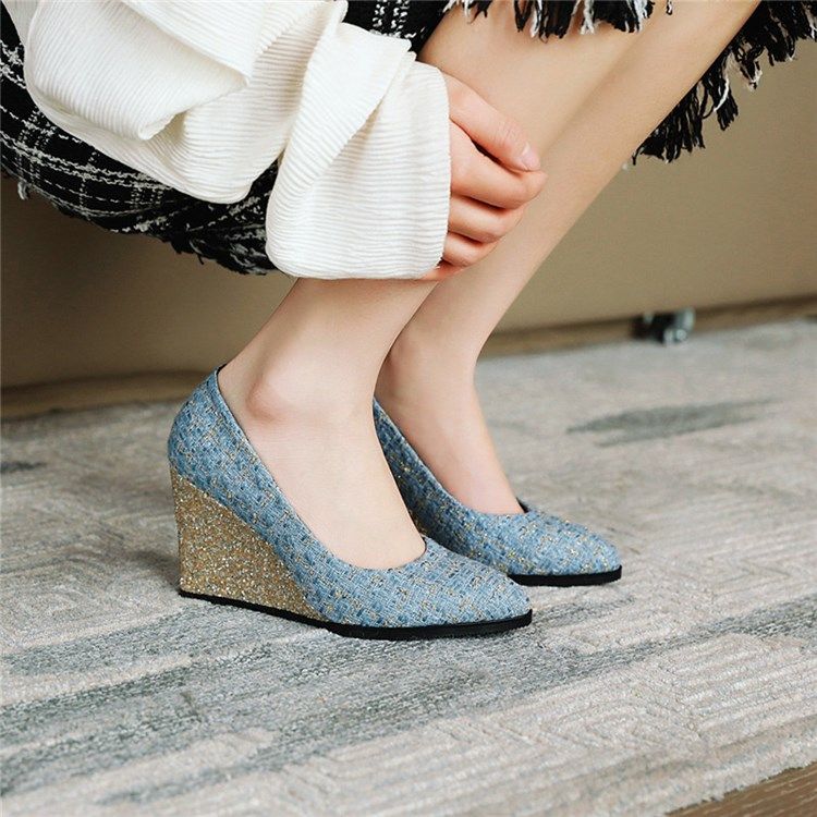 Slip-On-Sandaler Med Spetsad Tå