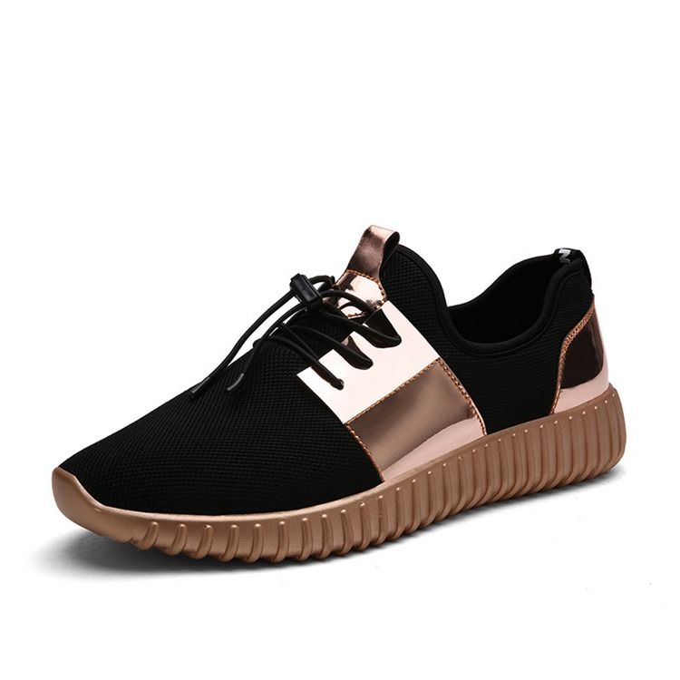 Lågskurna Sneakers I Övre Pu Med Snörning