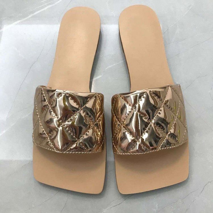 Slip-On Flip Flop Med Platta Tofflor Av Gummi För Kvinnor