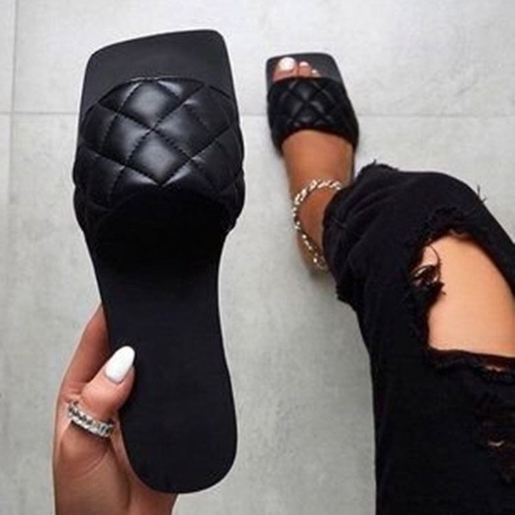 Slip-On Flip Flop Med Platta Tofflor Av Gummi För Kvinnor