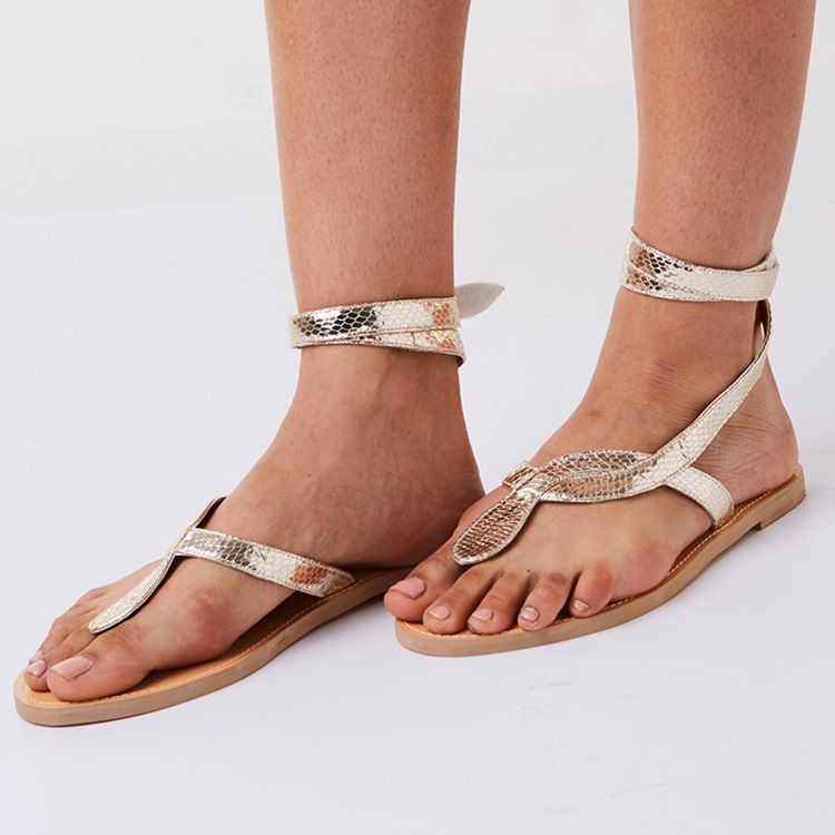 Snake Shape Cross Strap Thong Platt Sandaler