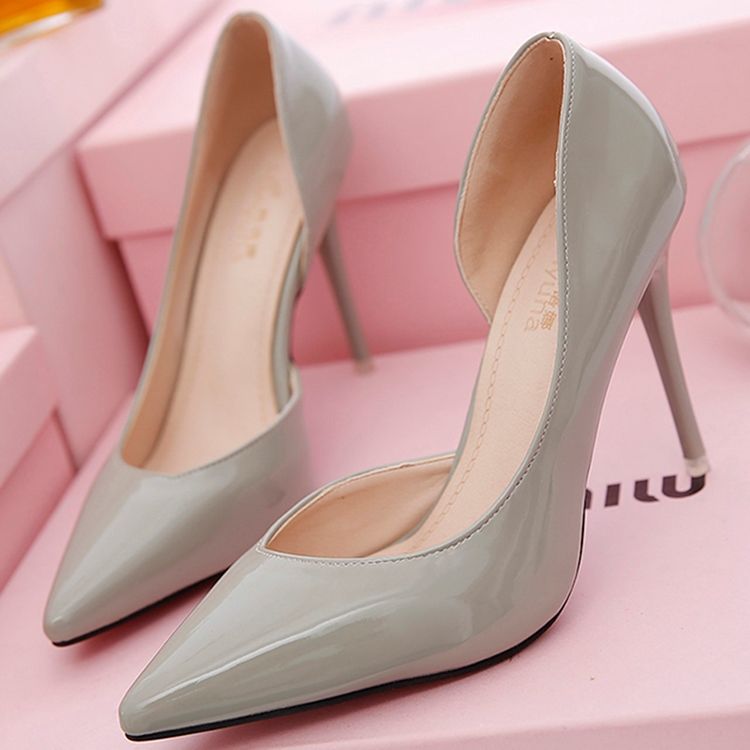 Lackläder Point Toe Pumps