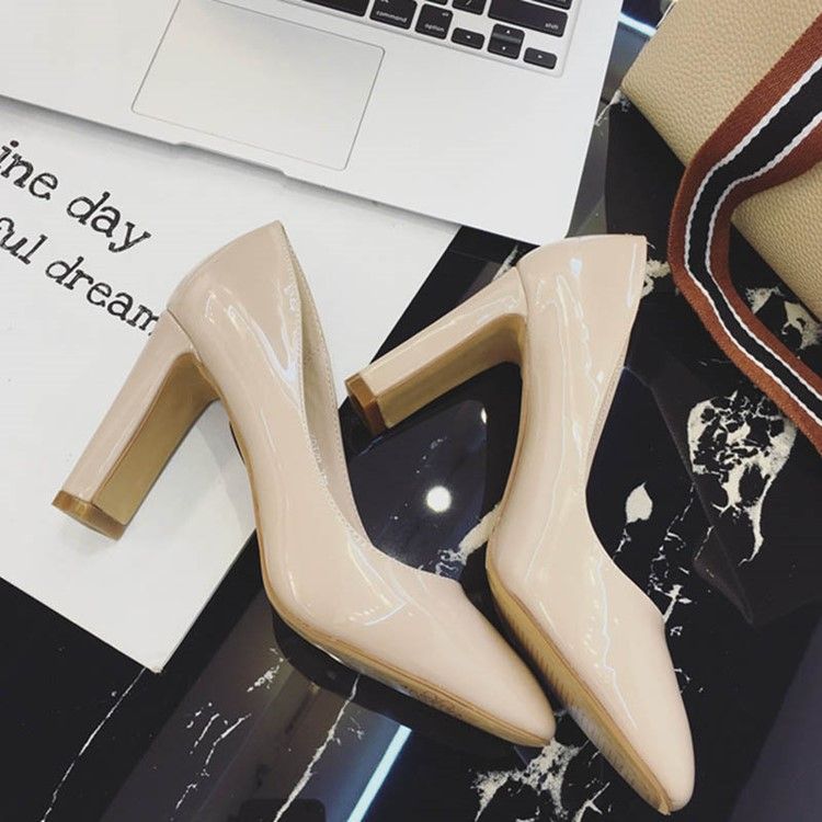 Pu Slip-On Square Toe Chunky Heel Dam Pumps