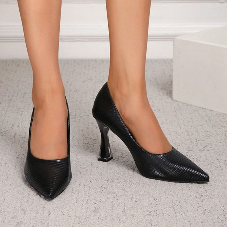 Serpentine Spetsiga Tå Slip-On Enkla Tunna Skor