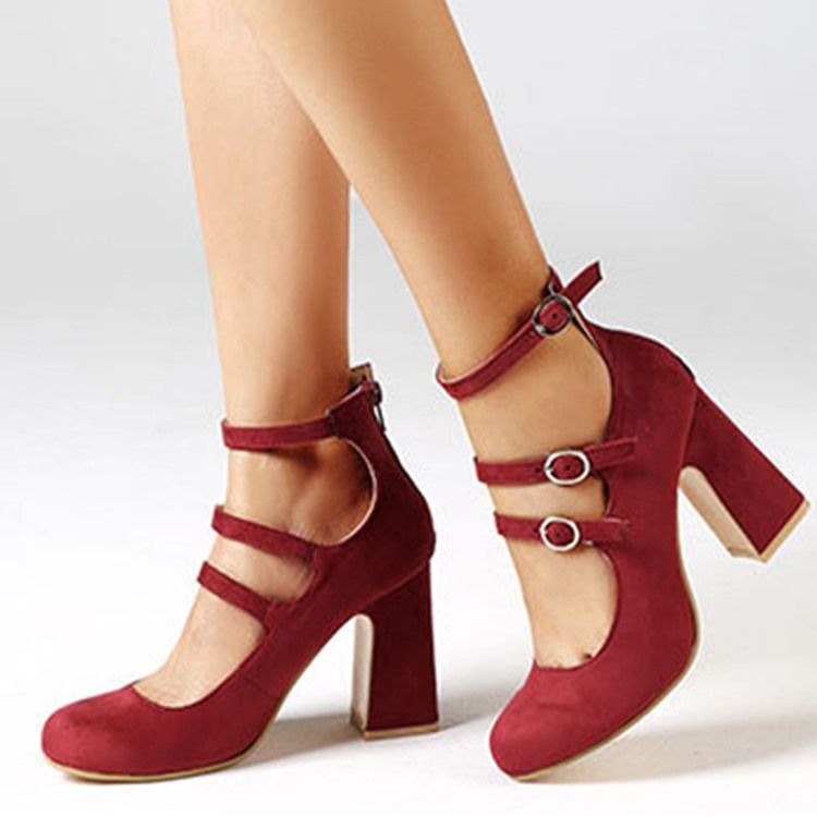 Spänne Rund Tå Chunky Heel Dam Pumps