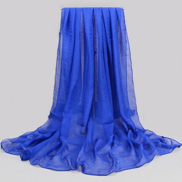 Enfärgad Chiffongscarf