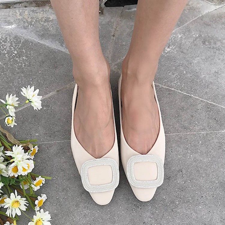 Pu Block Heel Slip-On Square Toe Dam Platta skor