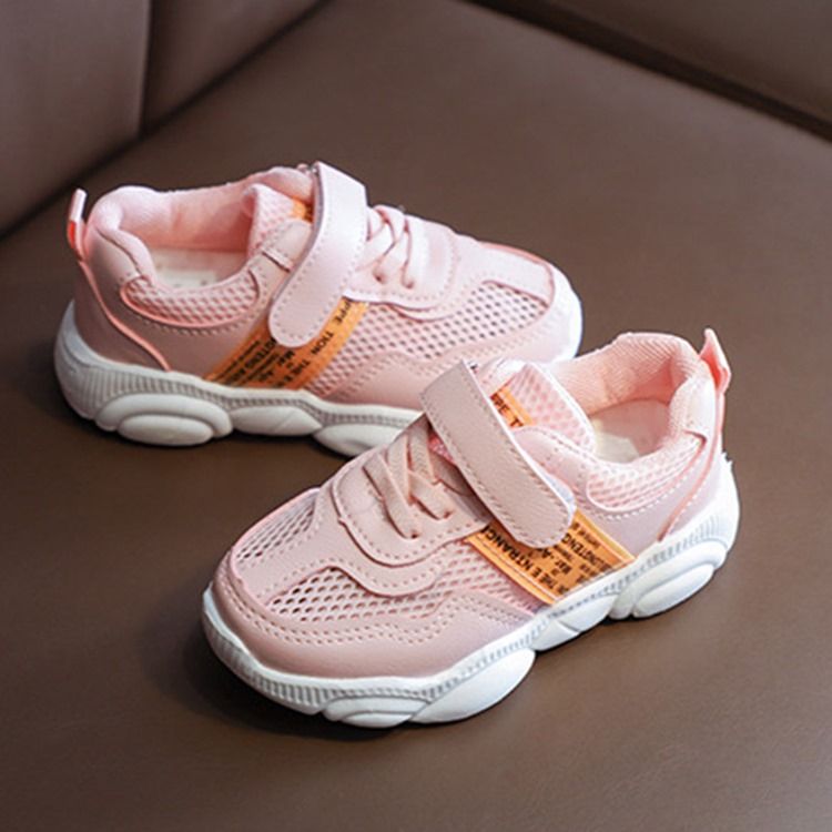 Babysneakers Med Rund Tå Med Snörning