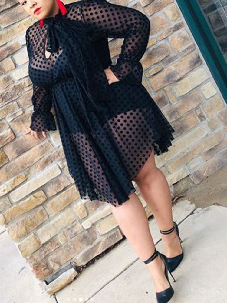 Plus Size Genomskinlig Asymmetrisk Rosettkrage Polka Dots Klänning