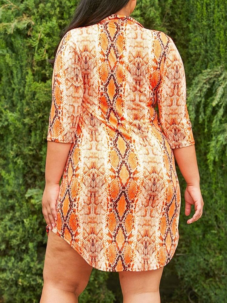 Plus Size Print Lapel Serpentine Tre Fjärdedels Ärm Kort Blus