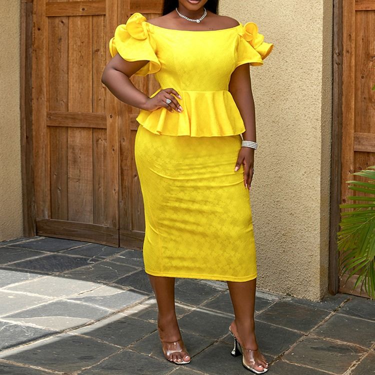 Plus Size Off Shoulder Falbala Kortärmad Petal Sleeve Office Lady Bodycon Klänning