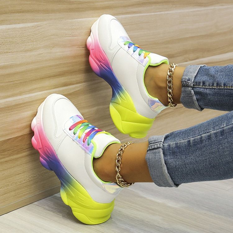 Sneakers Med Rund Tå Med Snörning I Färgblock