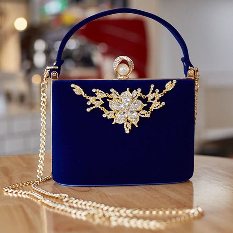 Cotton Square Bankett Clutches & Evening Bags