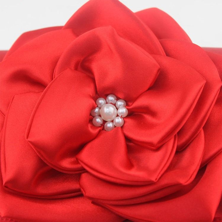 Pearl Bankett Clutches & Evening Bag