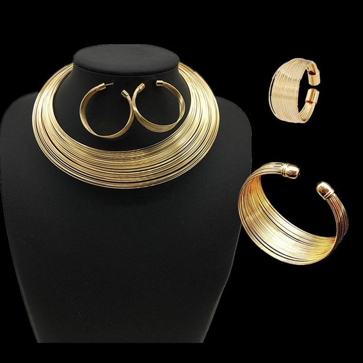 Hoop Nigeria Stil Gyllene Smyckesset