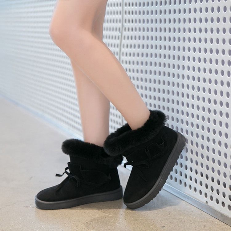 Rund Tå Slip-On Platt Med Enkla Stövlar