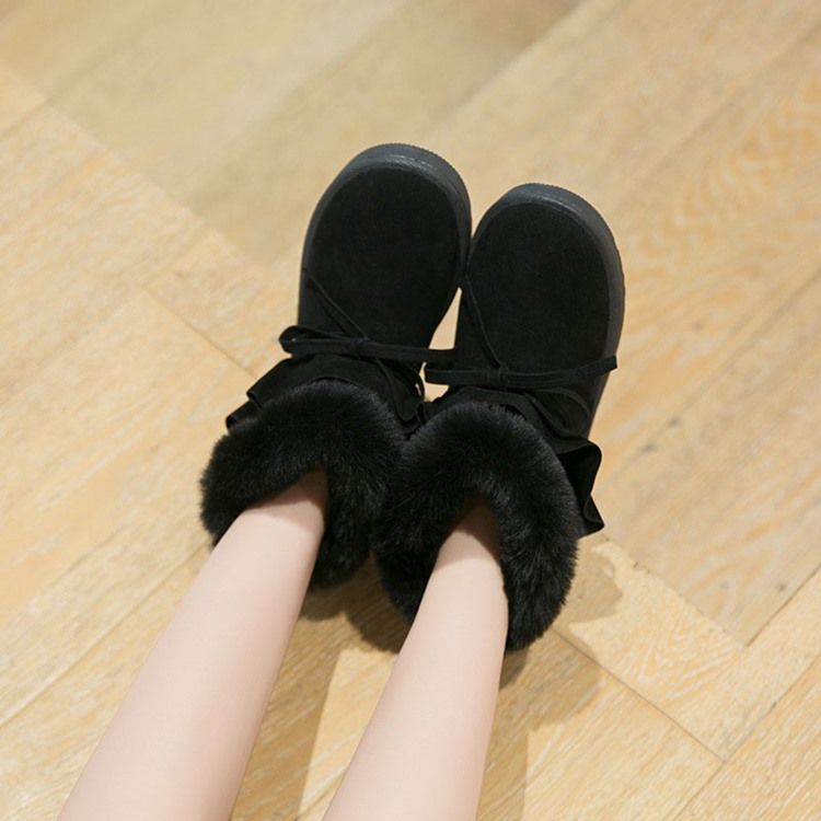 Rund Tå Slip-On Platt Med Enkla Stövlar