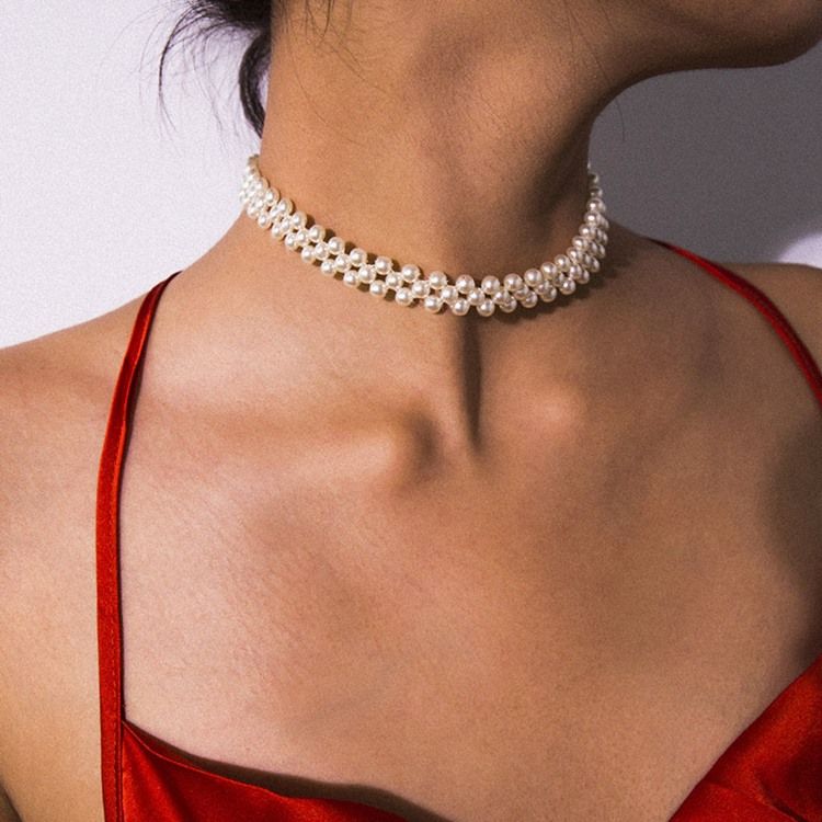 Bröllopshalsband I Plast