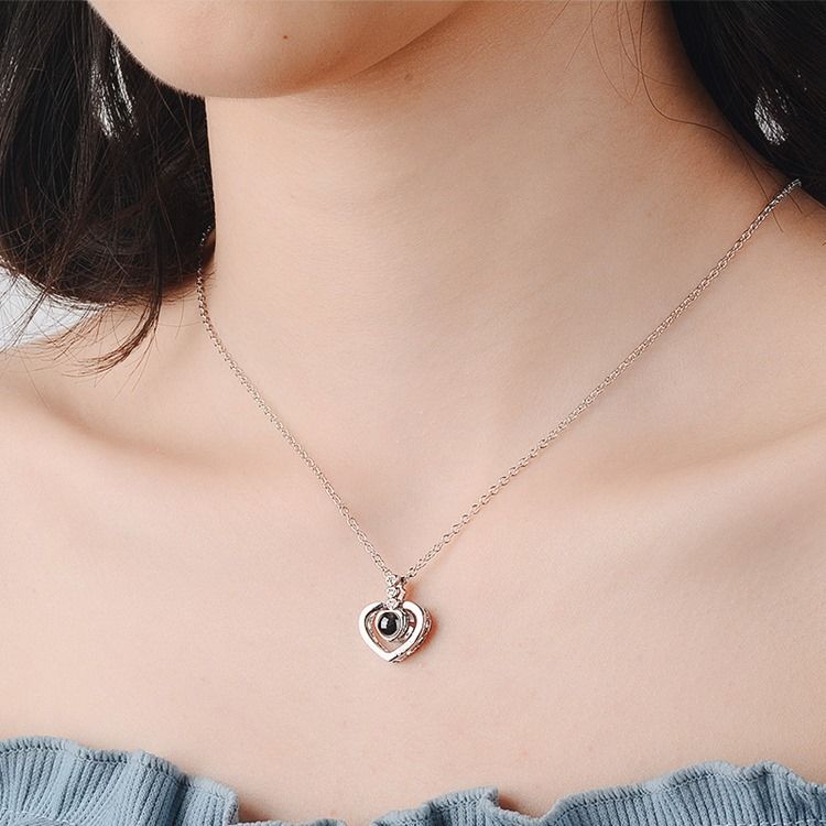 Hjärtformat Letter-Halsband