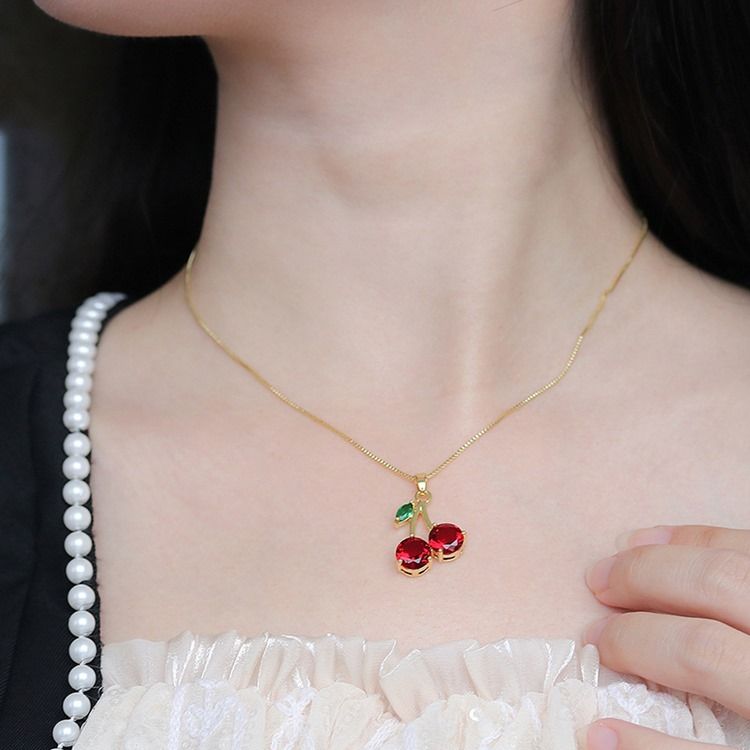 Plantera Europeiska Kvinnliga Halsband