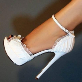 Elegant Vit Pu Peep Toe Ankelrem Högklackade Skor Och Balskor