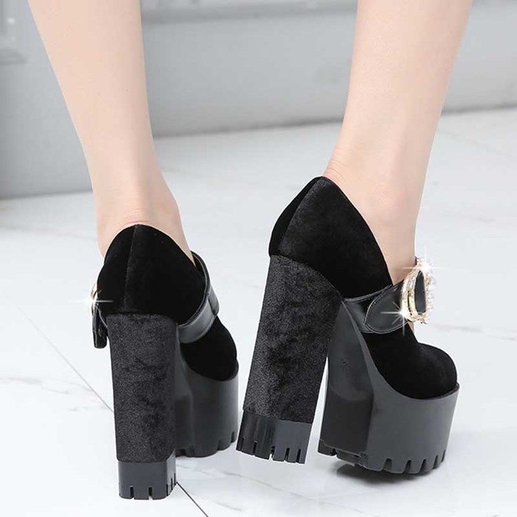 Faux Mocka Beads Chunky Heel Rund Toe Dambalskor