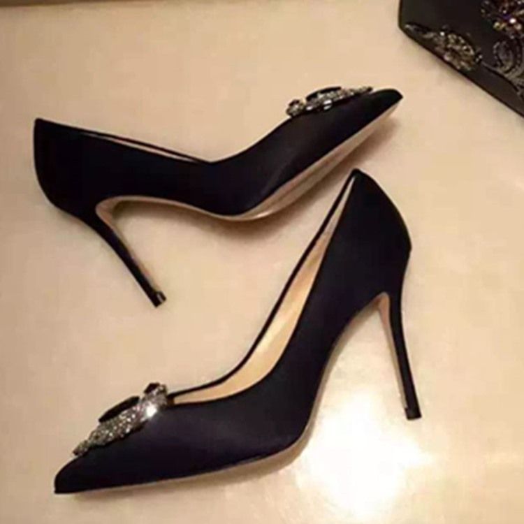 Strass Sidentyg Slip-On Spetsig Tå Dambalskor