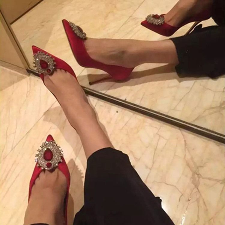 Strass Sidentyg Slip-On Spetsig Tå Dambalskor