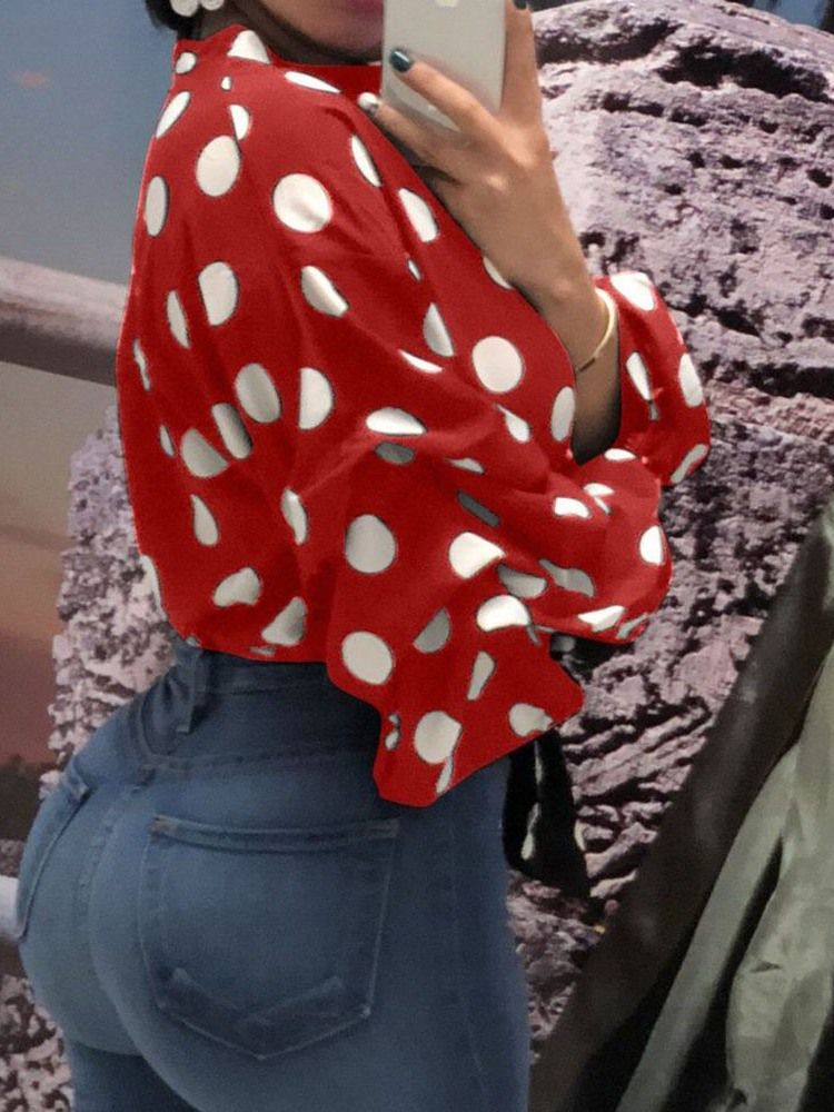 Polka Dots Snörning Blus I Plusstorlek