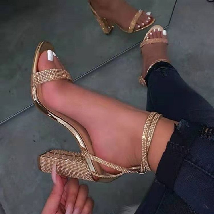 Spänne Chunky Heel Open Toe Bankettsandaler