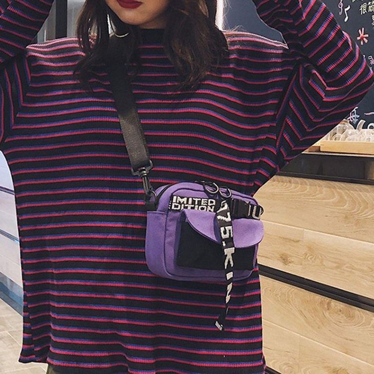 Bältesdekorerade Fyrkantiga Crossbody-Väskor