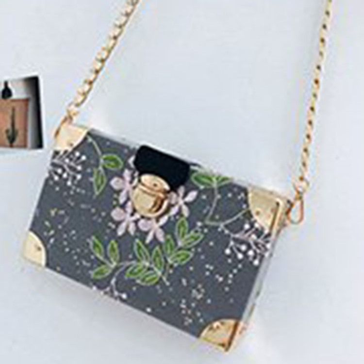 Broderi Blommiga Pu Flap Crossbody-Väskor