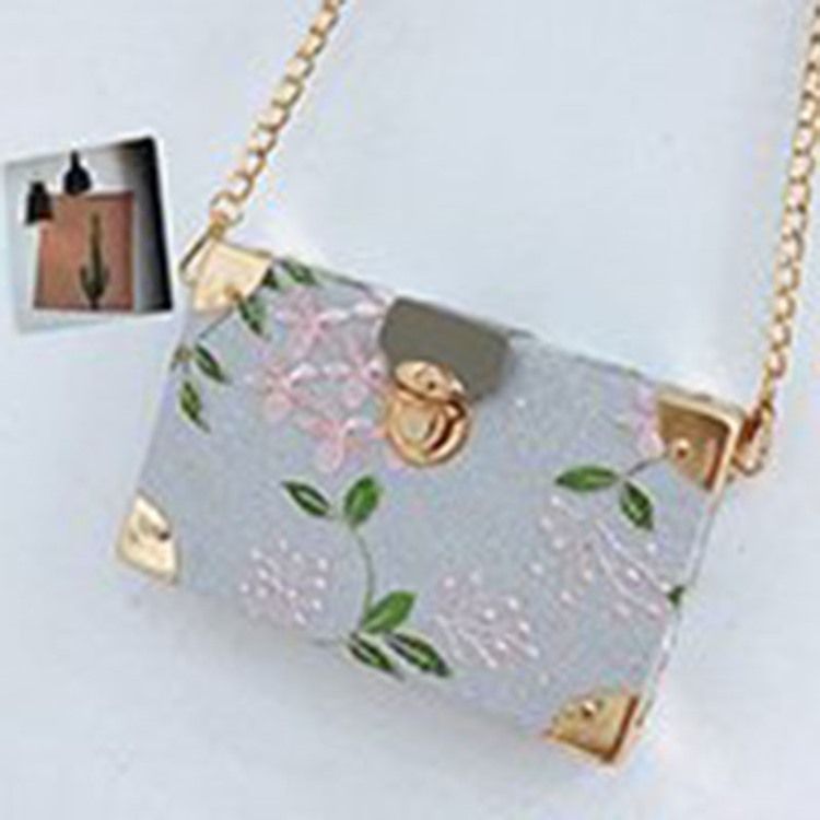 Broderi Blommiga Pu Flap Crossbody-Väskor