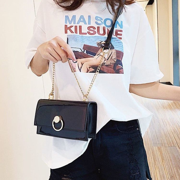 Enkla Kedja Rektangulära Crossbody-Väskor