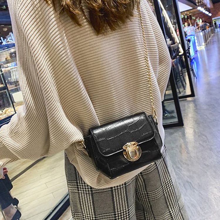 Kedja Pu Alligator Rektangel Crossbody-Väskor