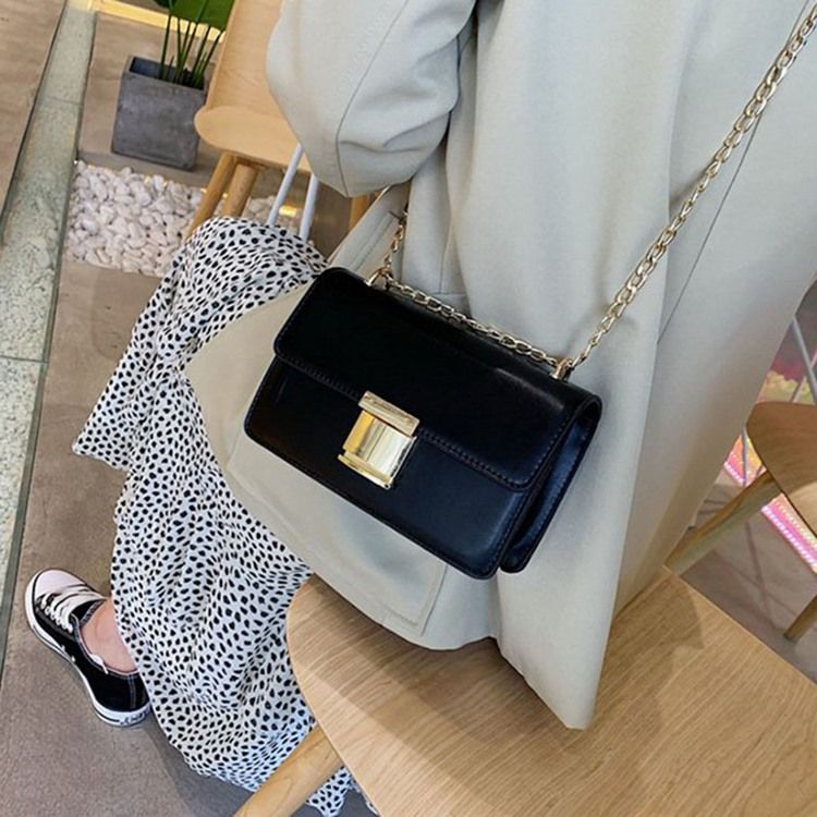 Pu Kedjelås Rektangel Crossbody-Väskor