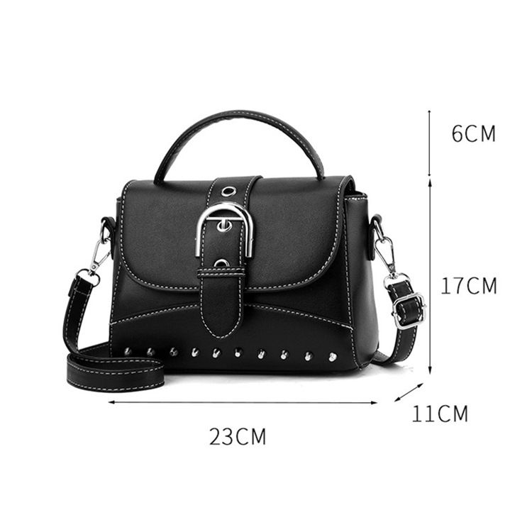Pu Nit Vanliga Flap Crossbody-Väskor