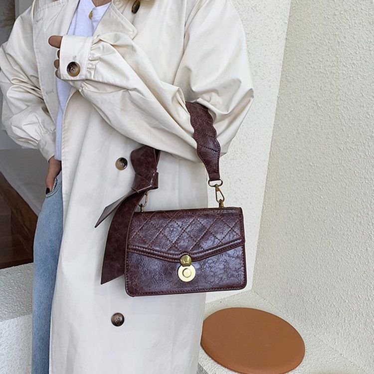 Pu Quiltad Foder Flap Crossbody-Väskor