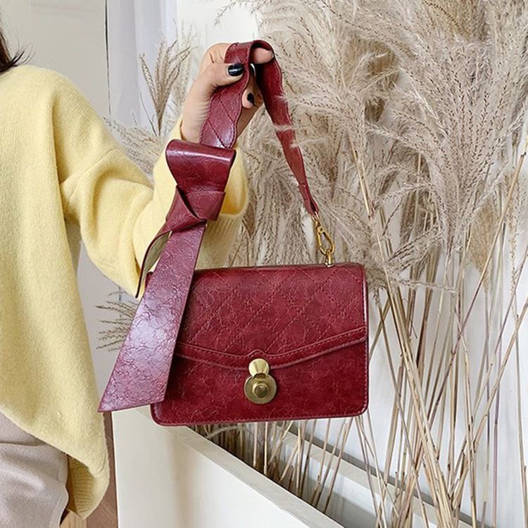 Pu Quiltad Foder Flap Crossbody-Väskor