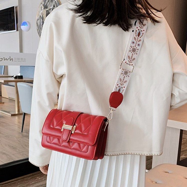Rutigt Quiltat Foder Pu Rektangulära Crossbody-Väskor