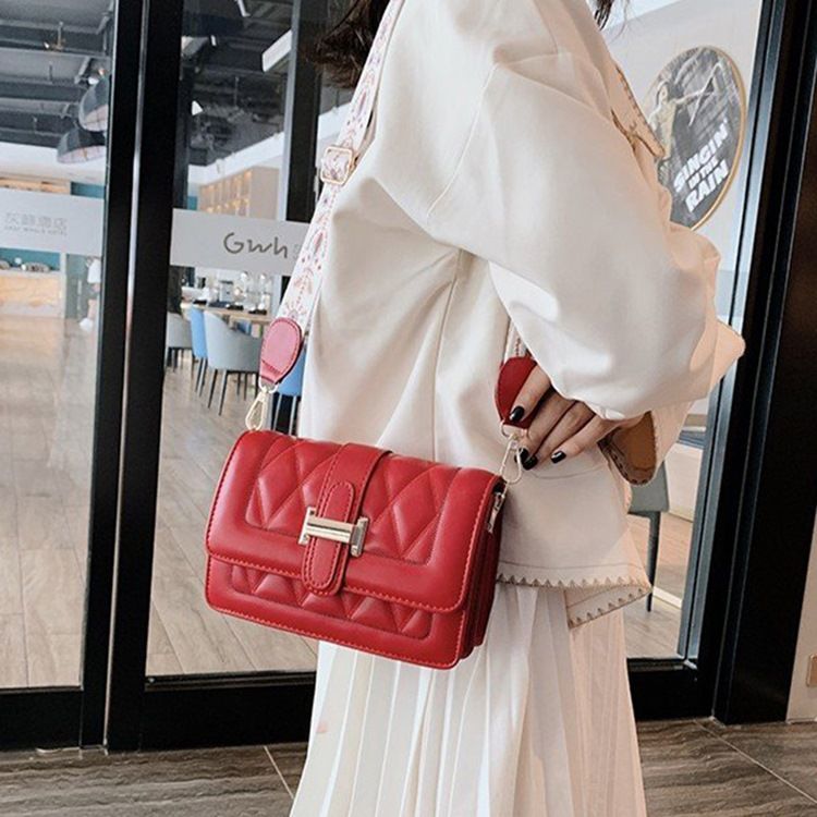 Rutigt Quiltat Foder Pu Rektangulära Crossbody-Väskor