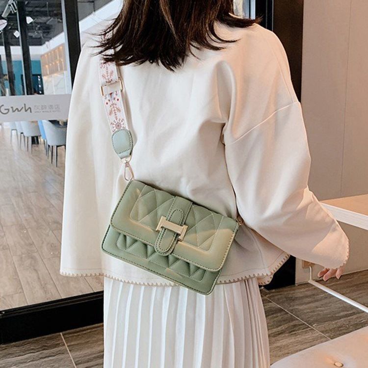 Rutigt Quiltat Foder Pu Rektangulära Crossbody-Väskor