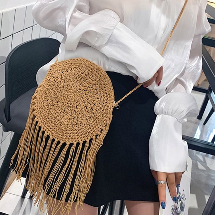 Stickad Cirkulär Crossbody-Väska I Gräs
