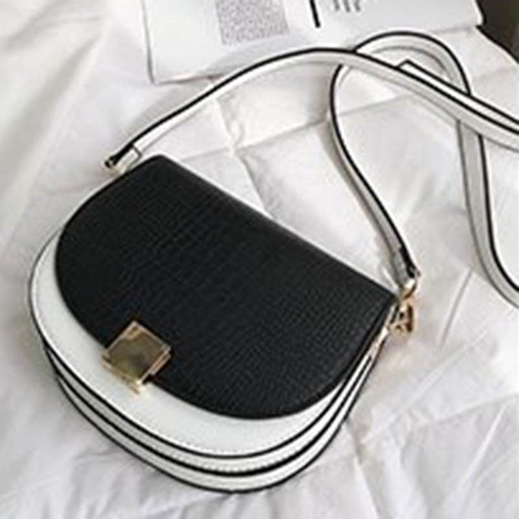 Tråd Pu Sadel Tvåfärgad Crossbody-Väska